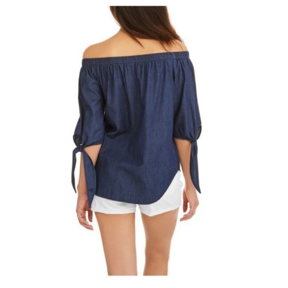 NWOT Off the Shoulder Chambray 100% Cotton Top - Picture 2 of 4